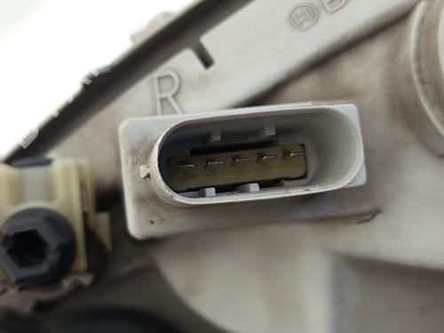 Right headlight MERCEDES-BENZ A-CLASS (W168) A 170 CDI (168.008) | BP30287045C29 