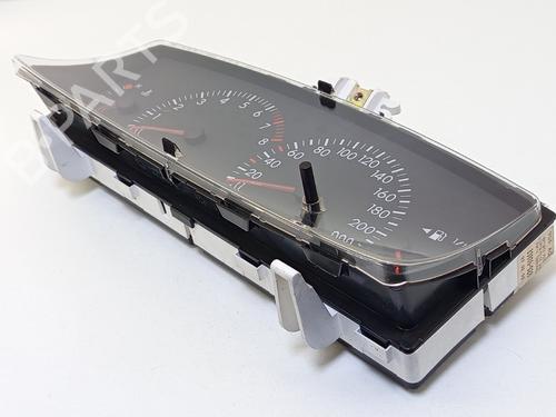 Instrument cluster TOYOTA COROLLA (_E12_) 1.4 VVT-i (ZZE120_, ZZE120R) | BP30400857C47