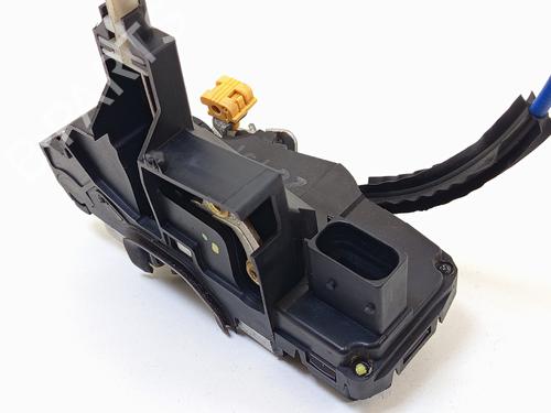 Front right lock SAAB 9-3 (YS3F, E79, D79, D75) 2.2 TiD | BP30411247C97