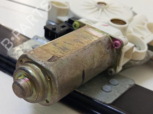 Rudehejsemekanisme venstre bagtil SAAB 9-3 (YS3F, E79, D79, D75) 2.2 TiD | BP30412727C24