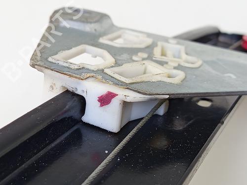 Rudehejsemekanisme venstre bagtil SAAB 9-3 (YS3F, E79, D79, D75) 2.2 TiD | BP30412727C24