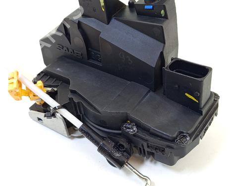 Fechadura trás esquerda SAAB 9-3 (YS3F, E79, D79, D75) 2.2 TiD | BP30435868C100