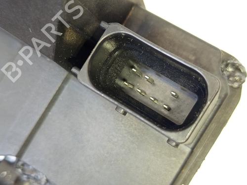 Fechadura trás esquerda SAAB 9-3 (YS3F, E79, D79, D75) 2.2 TiD | BP30435868C100