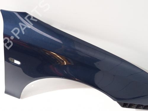 Guarda-lamas direito SAAB 9-3 (YS3F, E79, D79, D75) 2.2 TiD | BP30412729C42