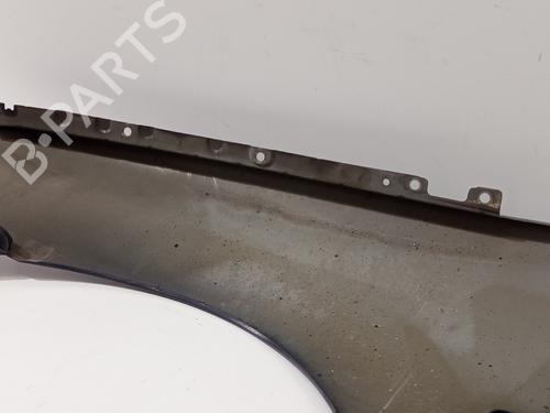 Guarda-lamas direito SAAB 9-3 (YS3F, E79, D79, D75) 2.2 TiD | BP30412729C42