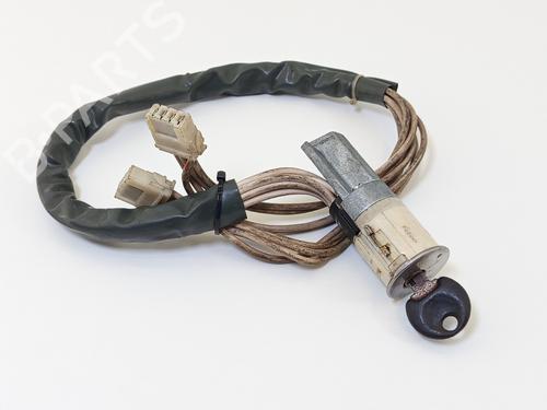 Used Ignition barrel PEUGEOT 205 I (741A/C) [1983-1987]  30519475