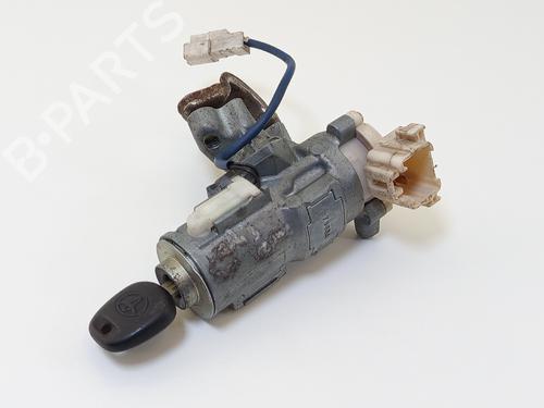 Used Ignition barrel TOYOTA YARIS (_P1_) [1999-2005]  30519471