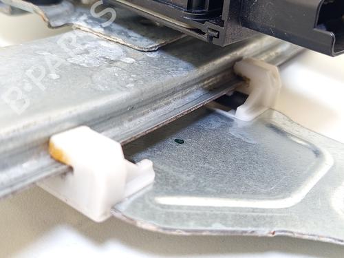 Front right window mechanism PEUGEOT 2008 I (CU_) 1.2 THP 110 / PureTech 110 | BP30877047C23 