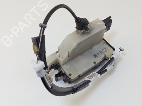 Front right lock PEUGEOT 2008 I (CU_) 1.2 THP 110 / PureTech 110 | BP30877030C97 