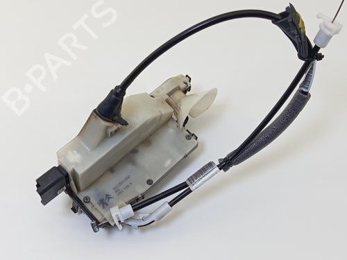 Front left lock PEUGEOT 2008 I (CU_) 1.2 THP 110 / PureTech 110 | BP30877031C98 