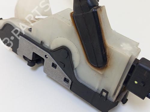 Front left lock PEUGEOT 2008 I (CU_) 1.2 THP 110 / PureTech 110 | BP30877031C98 