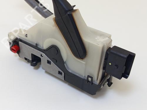 Rear left lock PEUGEOT 2008 I (CU_) 1.2 THP 110 / PureTech 110 | BP30877032C100 