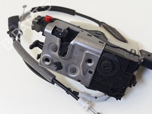 Rear left lock PEUGEOT 2008 I (CU_) 1.2 THP 110 / PureTech 110 | BP30877032C100 