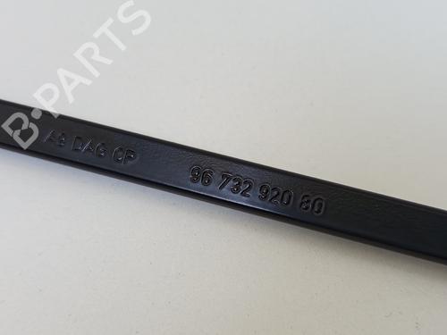 Front wiper motor PEUGEOT 2008 I (CU_) 1.2 THP 110 / PureTech 110 | BP30903279M29 