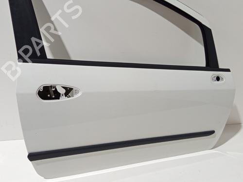 Used Right front door FIAT PUNTO EVO Hatchback Van (199_) 1.3 D Multijet (199.AXT1A, 199.AXC1A) (75 hp) 31040178