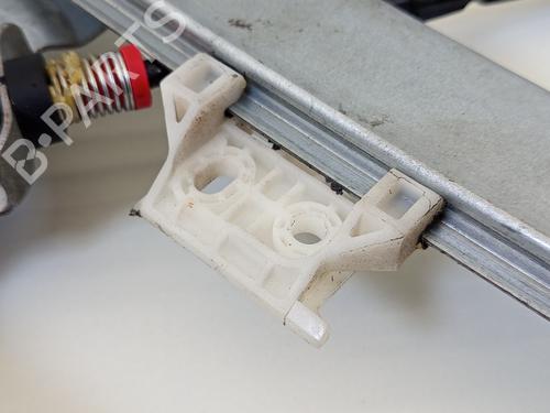 Front right window mechanism CITROËN C5 III (RD_) 1.6 HDi 110 (RD9HL0, RD9HR8, RD9HRA) | BP31064421C23 