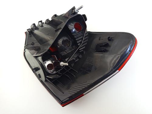 Left taillight CITROËN C5 III (RD_) 1.6 HDi 110 (RD9HL0, RD9HR8, RD9HRA) | BP31064423C34 