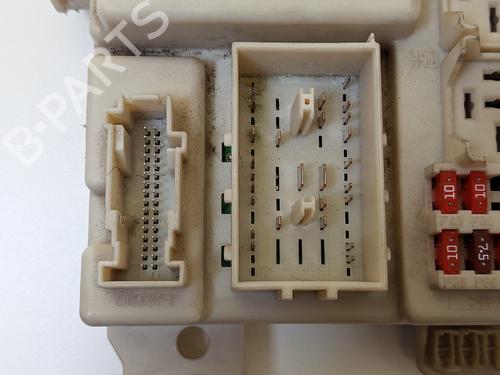 Fuse box FORD FOCUS C-MAX (DM2) 1.6 TDCi | BP31082090E1