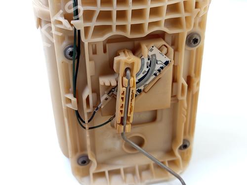 Fuel pump SKODA OCTAVIA I Combi (1U5) 1.4 16V | BP31096614M76 