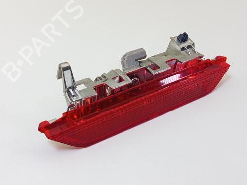 Used Third brake light TOYOTA YARIS (_P1_) 1.0 (SCP10_, SCP10R) (65 hp) 31138561