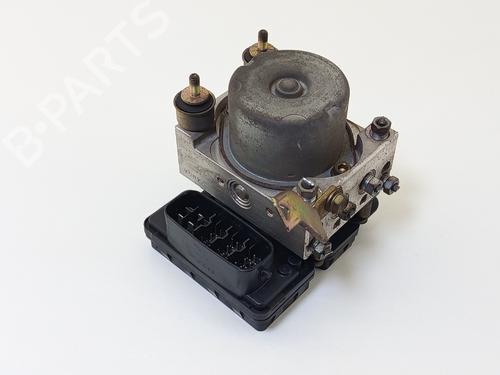 Used ABS pump TOYOTA YARIS (_P1_) 1.0 (SCP10_, SCP10R) (65 hp) 31139314