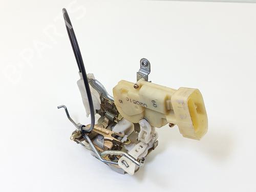 Højre fortil lås TOYOTA YARIS (_P1_) 1.0 (SCP10_, SCP10R) (65 hp) 31138573