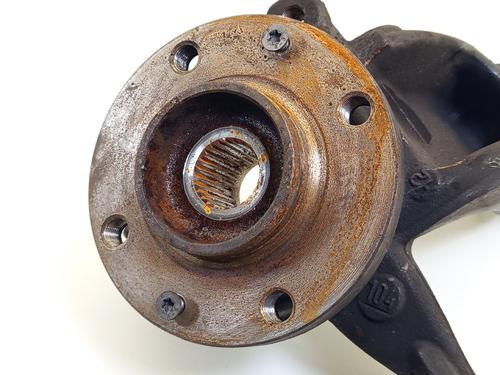 Left front steering knuckle CITROËN C-ELYSEE (DD_) 1.6 BlueHDi 100 | BP31358569M25