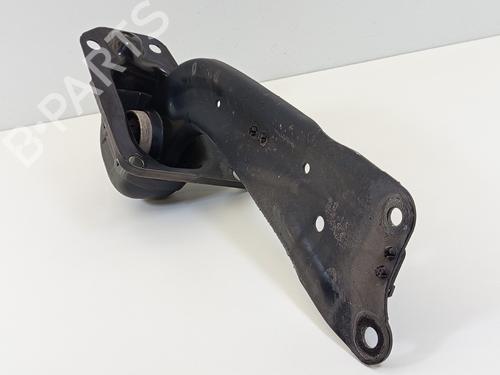 Used Right rear suspension arm VW PASSAT B8 (3G2, CB2) 1.6 TDI (120 hp) 31591756