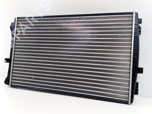 Water radiator VW PASSAT B8 (3G2, CB2) 1.6 TDI | BP31585598M31 