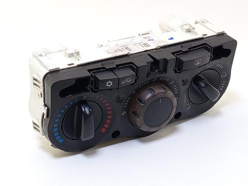 climate-control-opel-corsa-d-s07-2006-2007-2008-2009-2010-2011-2012-2013-2014-2015-31806584 main image