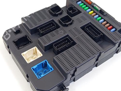 Fuse box PEUGEOT 308 SW I (4E_, 4H_) 1.6 HDi | BP31813845E1 