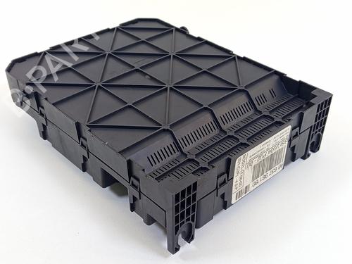 Fuse box PEUGEOT 308 SW I (4E_, 4H_) 1.6 HDi | BP31813845E1 