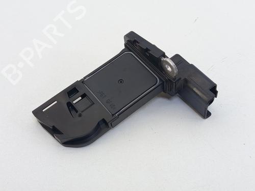 Used Mass air flow sensor Mass air flow sensor PEUGEOT EXPERT Van (V_) 1.5 BlueHDi 120 (120 hp) 32213983 32213983