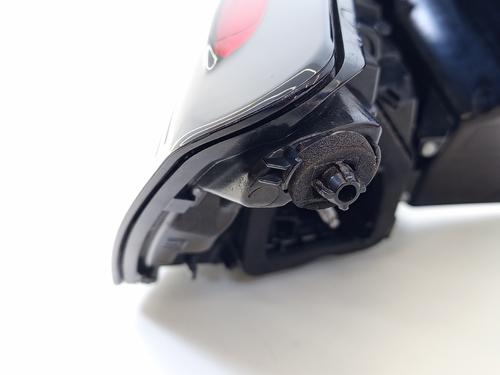 Right taillight PEUGEOT 3008 II SUV (MC_, MR_, MJ_, M4_) 1.6 BlueHDi 120 | BP32295049C35