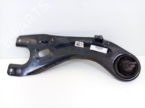 Højre bagtil bærearm KIA CEE'D Sportswagon (JD) 1.6 CRDi 136 (136 hp) 32983784