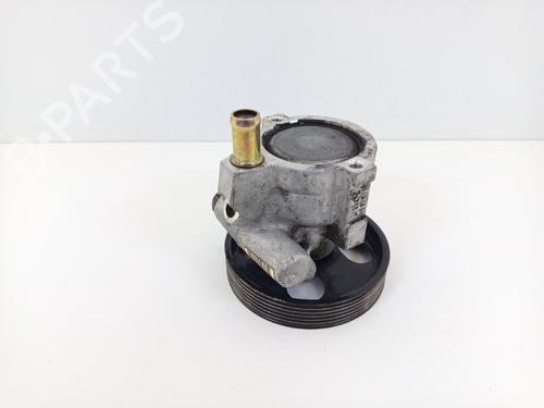 Used Steering pump Steering pump VOLVO S40 I (644) 1.9 DI (115 hp) 32868770 32868770
