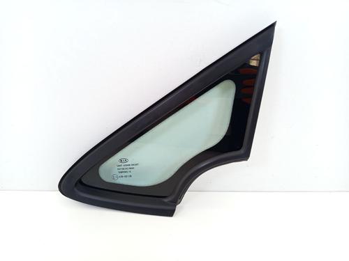 Vidro triangular frente esquerdo KIA CEE'D Sportswagon (JD) 1.6 CRDi 136 (136 hp) 33162605