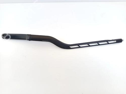 Used Front windshield wiper arm Front windshield wiper arm AUDI A3 Sportback (8PA) 2.0 TDI (140 hp) 33981558 33981558