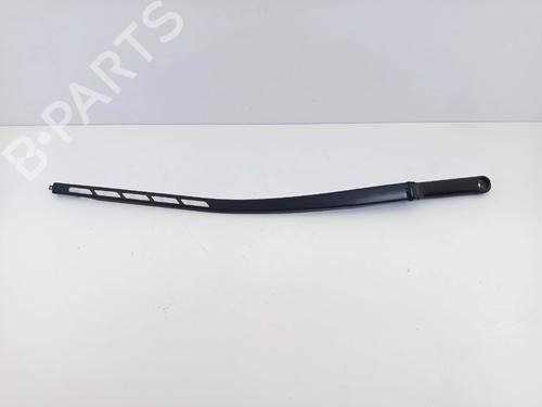 Used Front windshield wiper arm Front windshield wiper arm AUDI A3 Sportback (8PA) 2.0 TDI (140 hp) 33981557 33981557