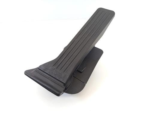 pedal-mazda-2-hatchback-dl-dj-2014-33965547 main image