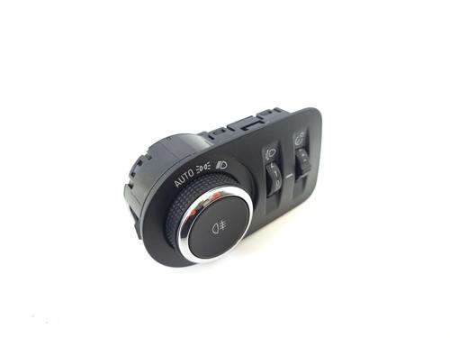 headlight-switch-opel-astra-k-b16-2015-2016-2017-2018-2019-2020-2021-2022-33965571 main image