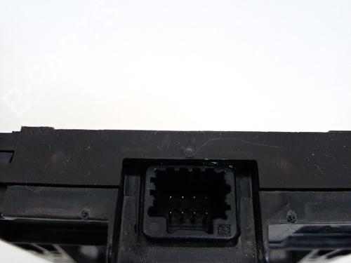  - Image 9