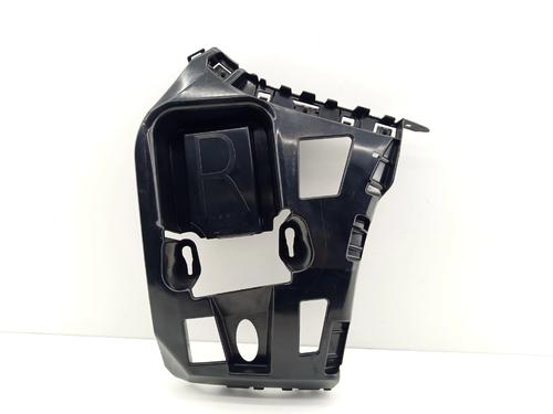 Used Rear bumper bracket Rear bumper bracket BMW 1 (F21) 114 i (102 hp) 34379040 34379040