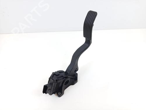 Pedale Pedale PEUGEOT 2008 I (CU_) 1.2 PureTech 82 (82 hp) 34556199 34556199