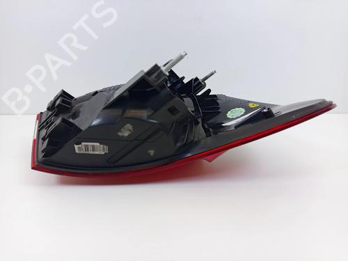 Right taillight CITROËN C5 III (RD_) 1.6 HDi 110 (RD9HL0, RD9HR8, RD9HRA) | BP31064422C35  - Image 11