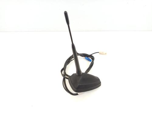 Used Antenna/Base Antenna/Base RENAULT MEGANE III Hatchback (BZ0/1_, B3_) 1.5 dCi (BZ09, BZ0D, BZ1W, BZ29, BZ14) (110 hp) 36001888 36001888
