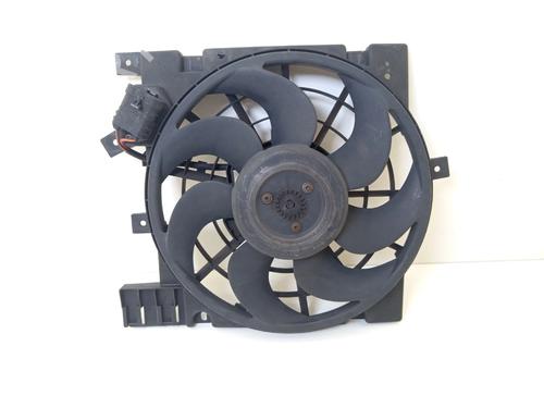 radiator-fan-opel-astra-h-estate-a04-2004-2005-2006-2007-2008-2009-2010-2011-2012-2013-2014-36535469 main image