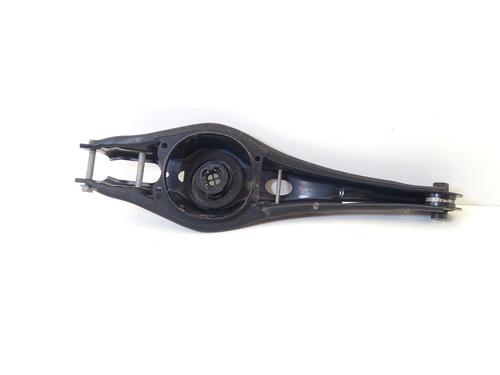 Venstre bagtil bærearm Venstre bagtil bærearm SEAT LEON ST (5F8) 1.6 TDI 4Drive (110 hp) 36703868 36703868