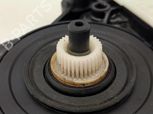 Left rear window motor SEAT LEON ST (5F8) 1.6 TDI 4Drive | BP37161757E23 - Image 6