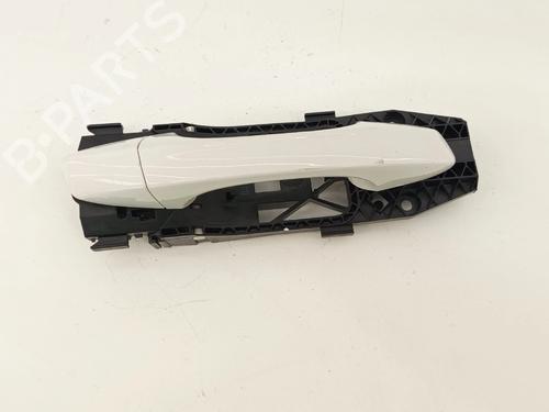 Used Front right exterior door handle Front right exterior door handle 37200979 37200979